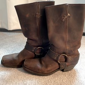Frye boots ORIGINALS